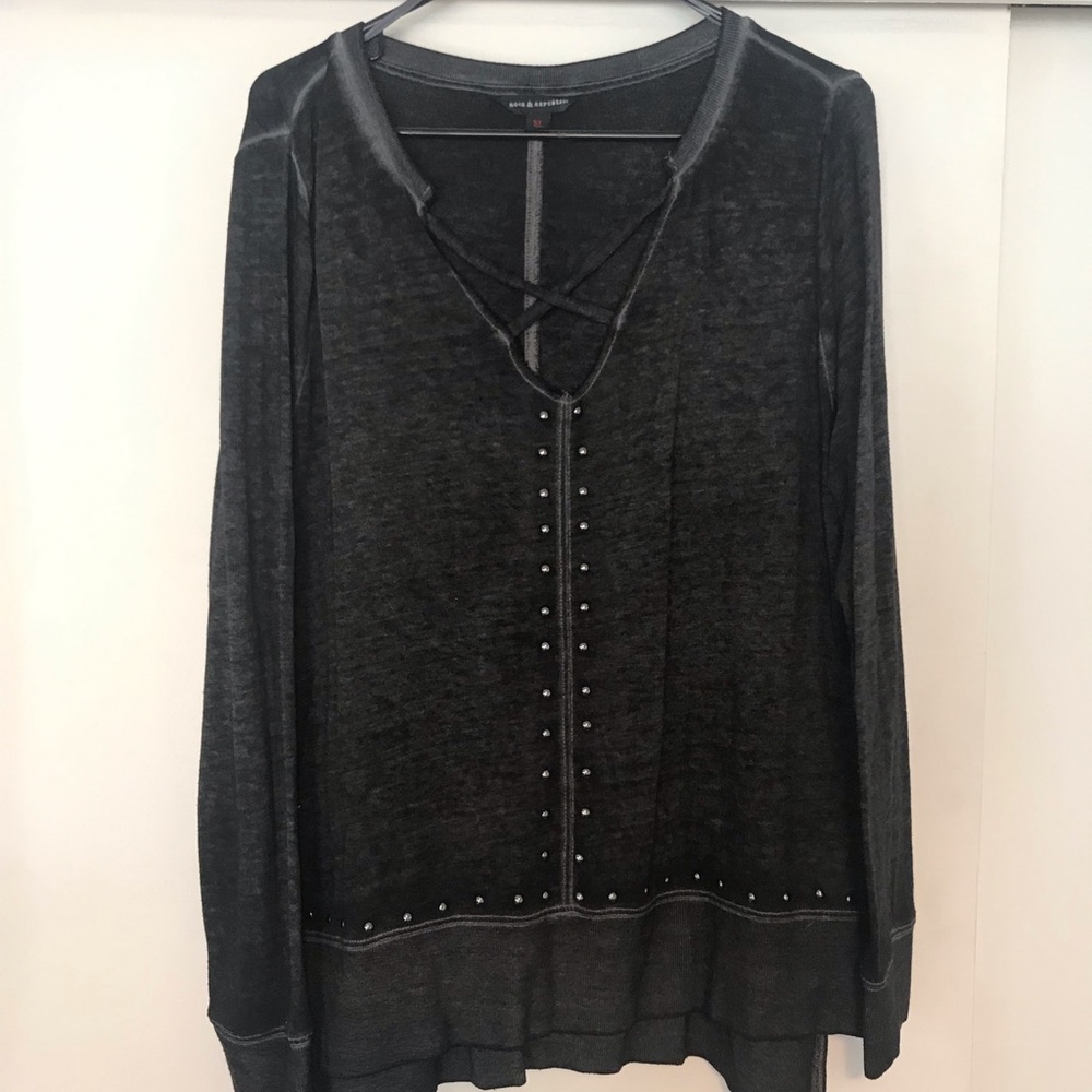 Rock & Republic light weight sweater shirt